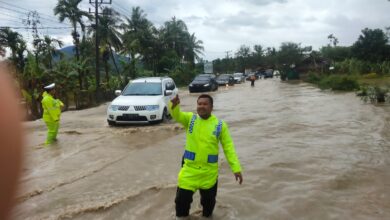Banjir Rendam Jalan Nasional di Pidie