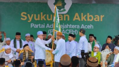 Ulama Kharismatik Aceh Sampaikan Visi Besar PAS Aceh di Hadapan Belasan Ribu Kader