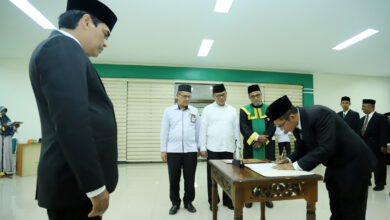 Prof Mujib Kukuhkan Doktor Bustami sebagai Sekretaris Kopertais Wilayah V Aceh