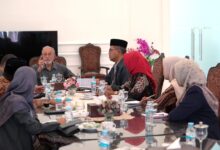 Sahuti Pengakuan Presiden, KKR Laporkan Ribuan Kasus Pelanggaran HAM kepada Wali Nanggroe