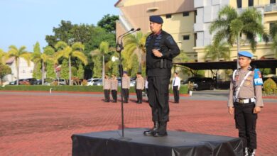 Dansat Brimob Pimpin Apel di Mapolda Aceh