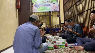 Ketika Para Tahanan Buka Puasa Bersama di Balik Jeruji Besi