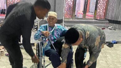 Azhari memastikan bahwa seluruh pelayanan terhadap jemaah Lansia optimal. Hal ini sesuai dengan tema haji tahun ini yakni "Haji Ramah Lansia"