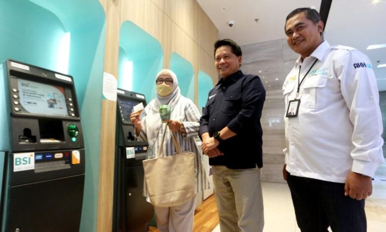 Dirut Pastikan Layanan BSI Sudah Kembali Normal