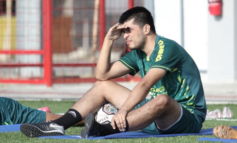 Cedera Lutut, Bek Asing PSCS Harus Jalani Operasi