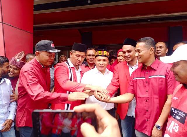 Daftar ke Partai Aceh, Hendra-Syeh Joel Siap Bertarung di Pilkada Sabang