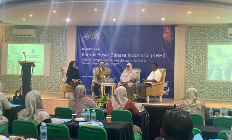 Balai Bahasa Minta Warga Aceh Optimalkan Penggunaan KBBI