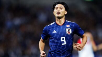 Gelandang Jepang Kritik Kondisi Rumput Stadion GBK