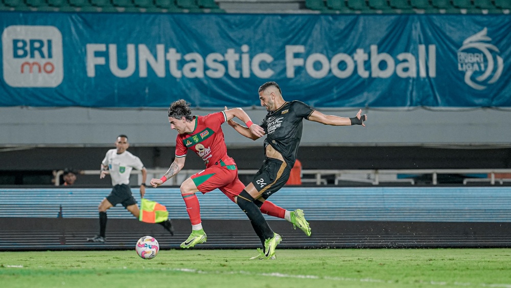 paul-munster-soroti-ketajaman-persebaya-sudut-berita