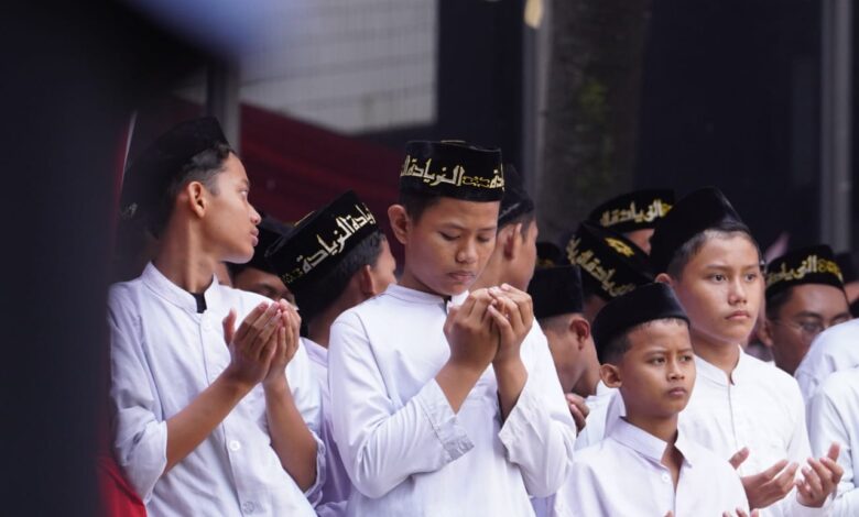 Santri Diajak Jaga Tradisi dan Inovasi di Era Digital