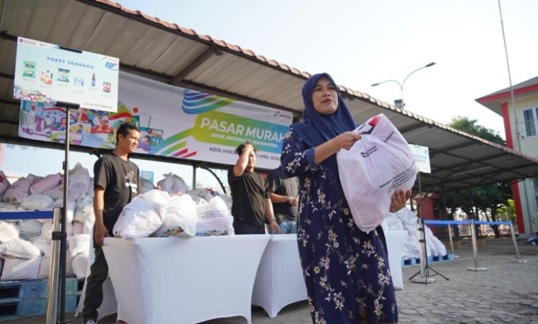 Pertamina Patra Niaga Gelar Pasar Murah di Lhokseumawe, 1.000 Paket Sembako Disalurkan untuk Warga