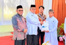 Lebaran Yatim di Aceh, Kemenag dan Mitra Salurkan Bantuan Puluhan Juta Rupiah untuk Anak Yatim dan Penyandang Disabilitas