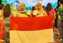Dua Mahasiswi USK Bawa Misi Inovasi Kota Pesisir ke Brunei Darussalam