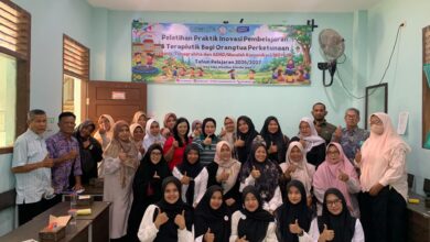 SLB TNCC Bekali Orang Tua Siswa Tunagrahita dan Autis dengan Terapi di Rumah