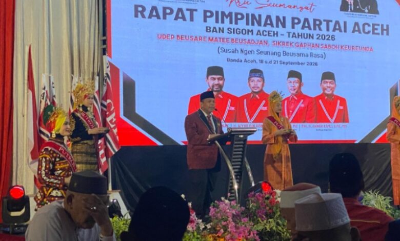 Buka Rapim Partai Aceh, Abuwa Ajak Kader Jaga Kekompakan