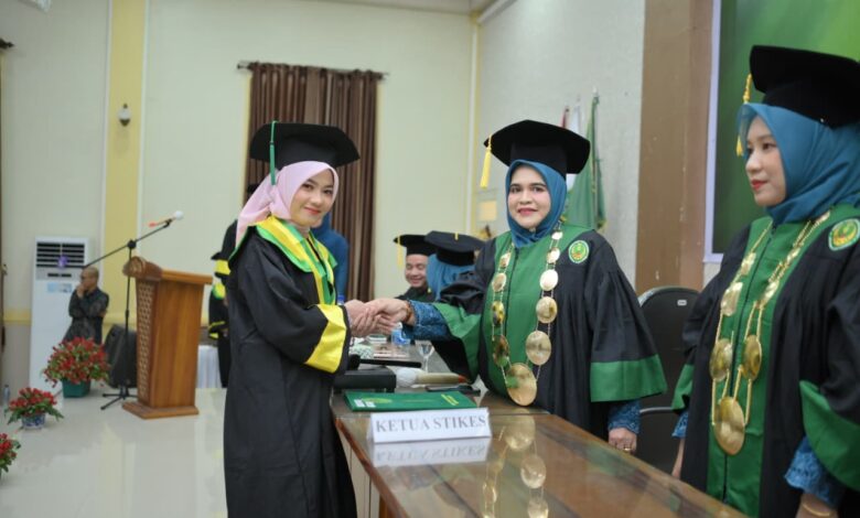 STIKes Bustanul Ulum Langsa Wisuda 81 Lulusan