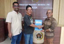 Azhari Daftar Sebagai Kandidat Bakal Calon Ketua DK PWI Aceh