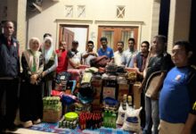 Bupati Syech Muharram Turun Langsung Salurkan Bantuan untuk Korban Kebakaran di Peukan Bada
